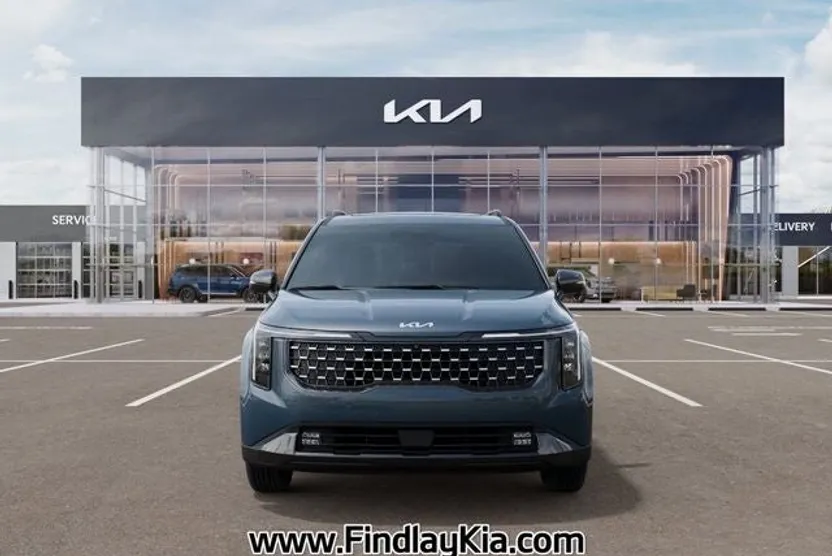 2025 Kia Carnival SX photo 1
