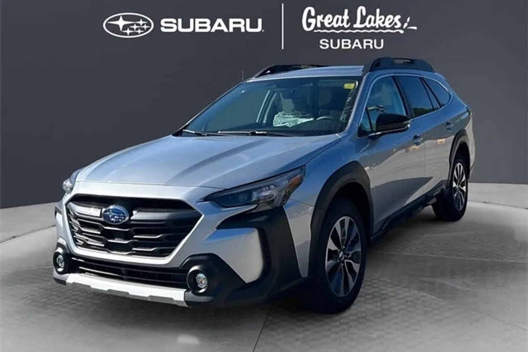 2025 Subaru Outback Limited XT photo 1