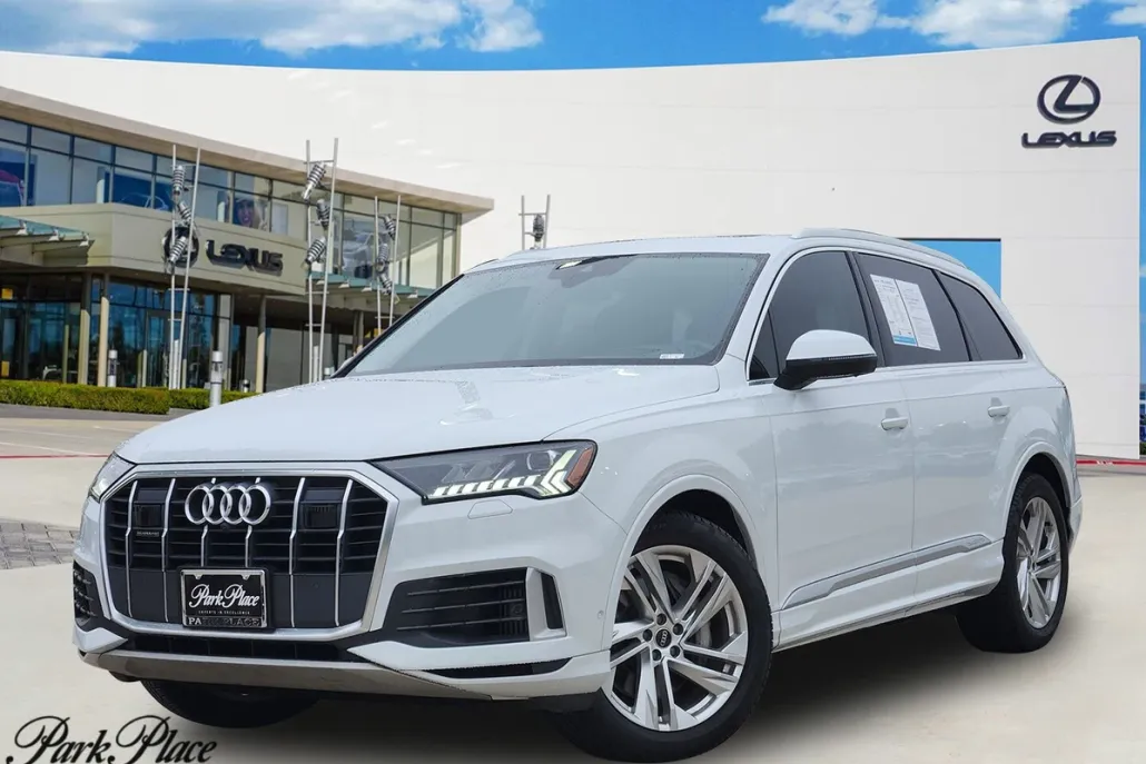2021 Audi Q7 55 Prestige photo 1
