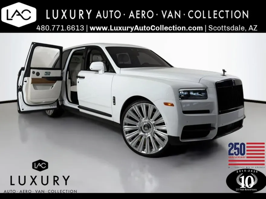 2021 Rolls Royce Cullinan RR31 photo 1