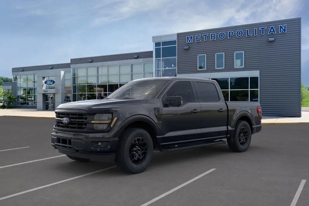 2025 Ford F-150 XLT photo 1
