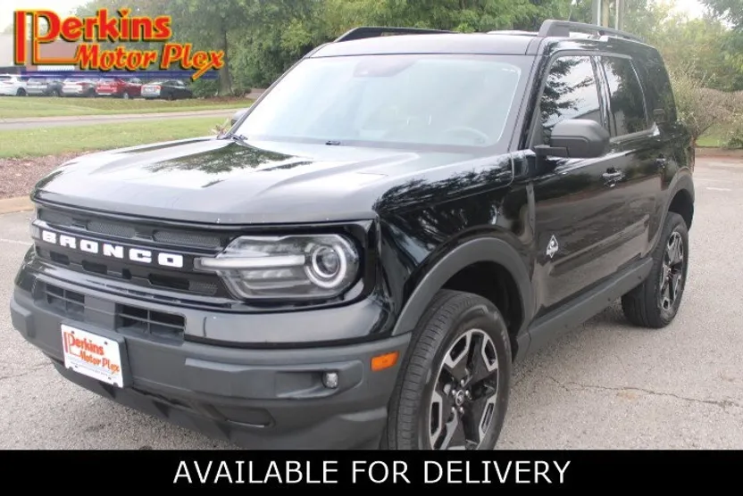 2021 Ford Bronco Sport Outer Banks photo 1