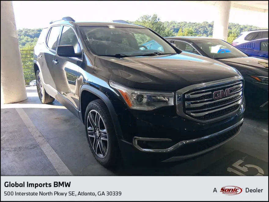 2017 Gmc Acadia SLT photo 1