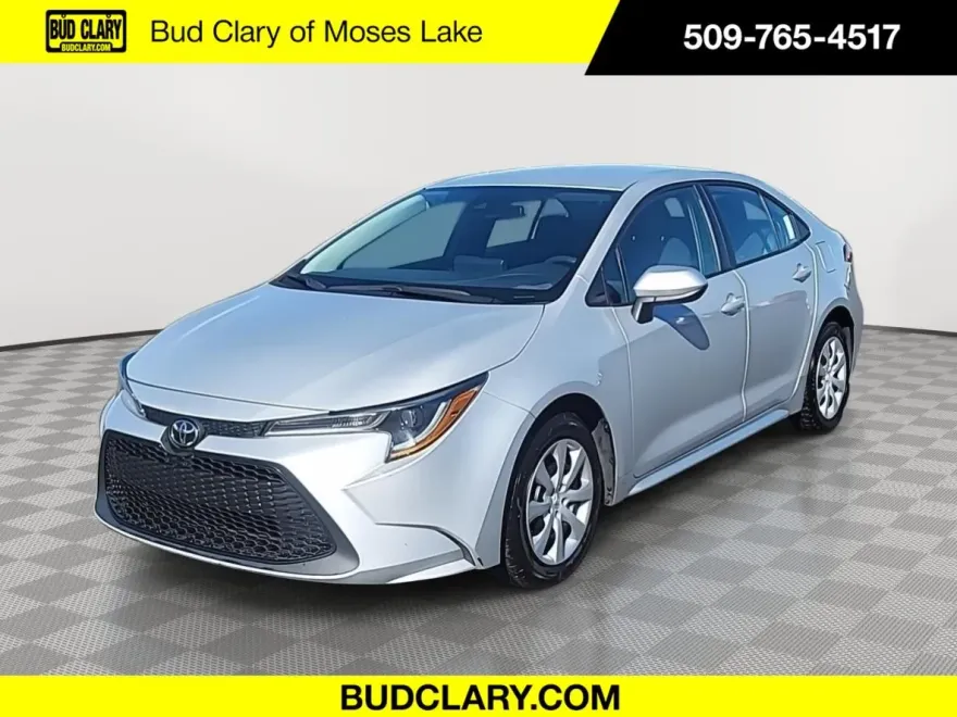 2022 Toyota Corolla LE photo 1