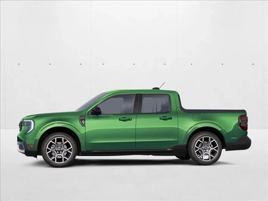 2025 Ford Maverick Lariat photo 1