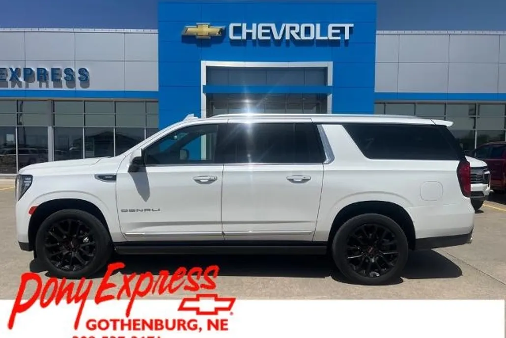 2022 Gmc Yukon XL Denali photo 1