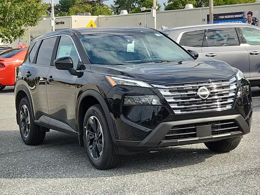 2026 Nissan Rogue SV photo 1