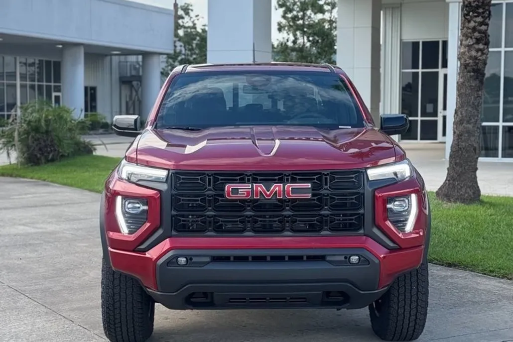 2026 Gmc Canyon Elevation photo 1