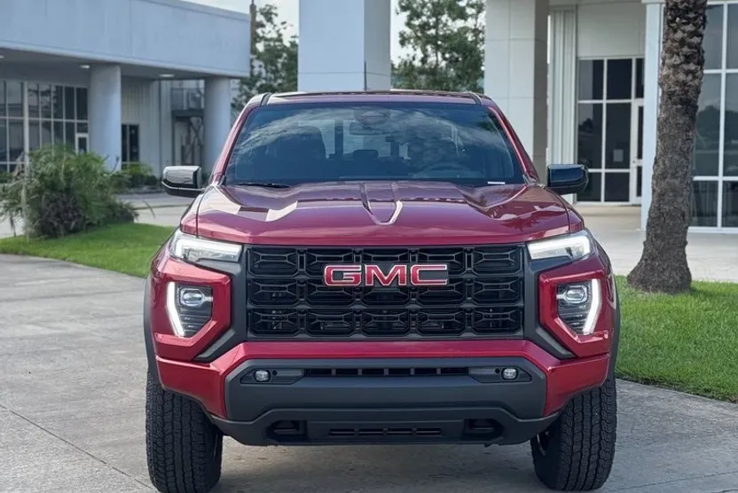2026 Gmc Canyon Elevation photo 1
