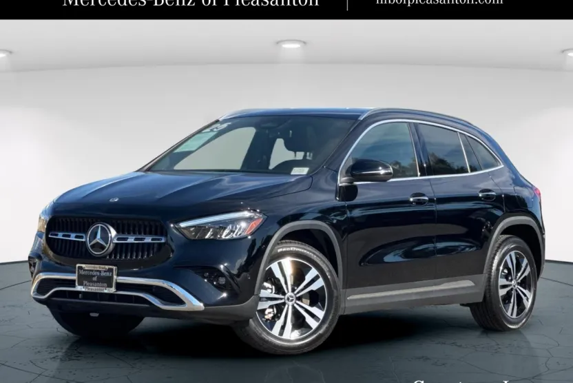 2025 Mercedes Benz GLA 250 4MATIC photo 1