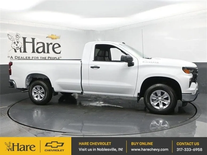 2025 Chevrolet Silverado 1500 photo 1