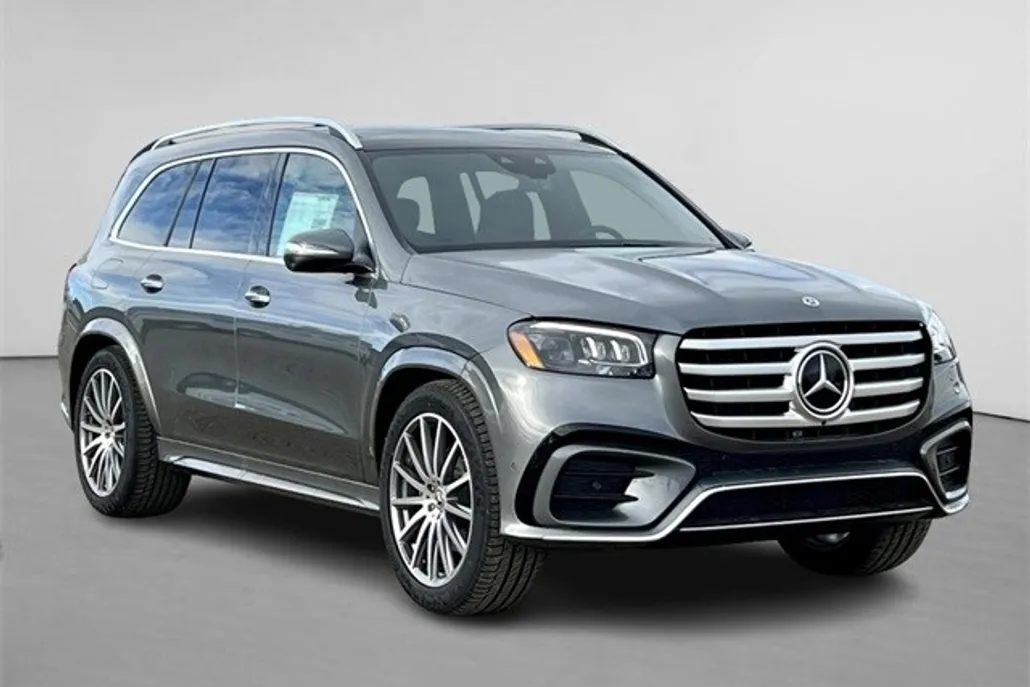 2025 Mercedes Benz GLS 450 photo 1