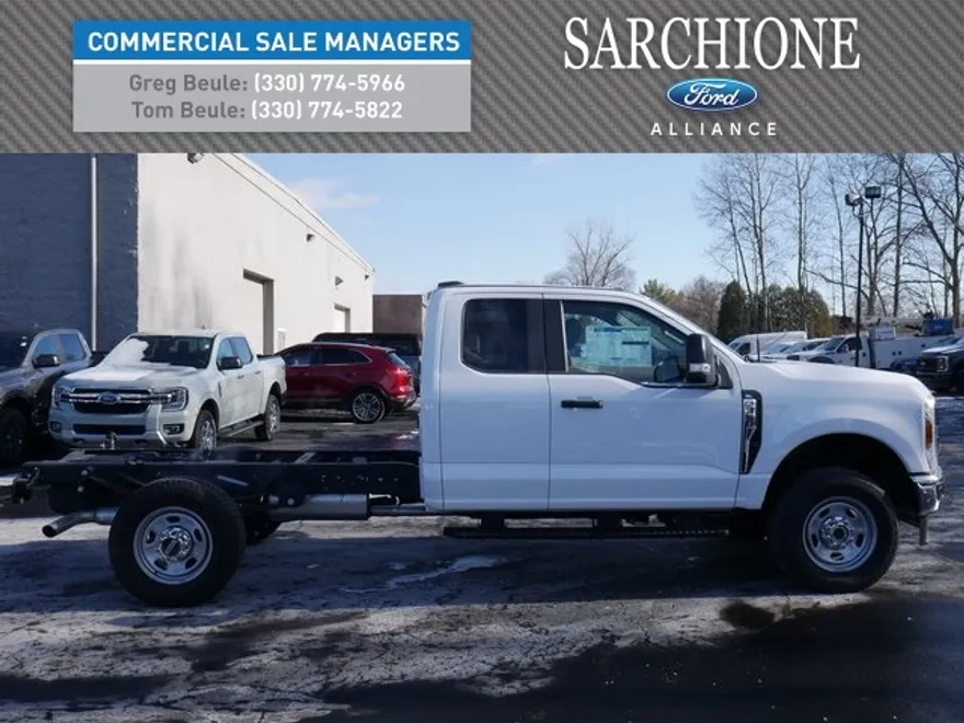 2024 Ford F-350 photo 1