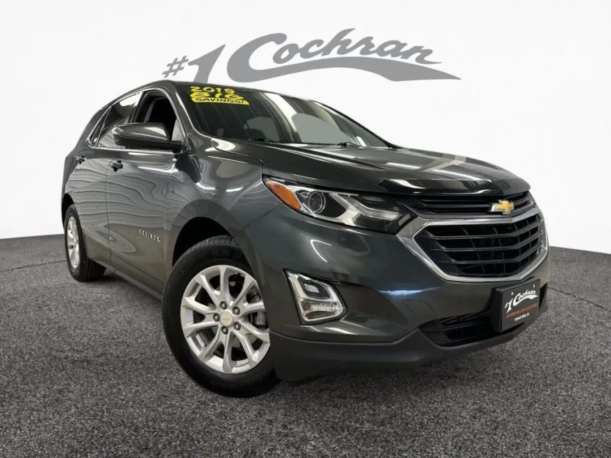 2019 Chevrolet Equinox LT photo 1