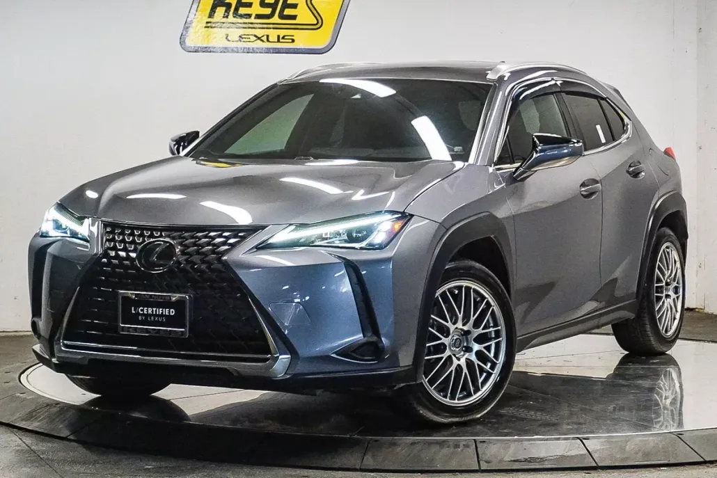 2020 Lexus UX 200 Premium photo 1