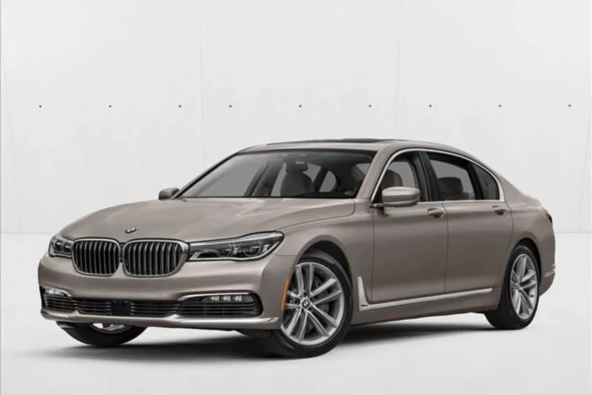 2017 Bmw 750i / B7 photo 1