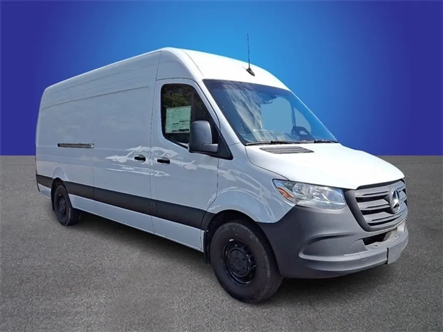 2025 Mercedes Benz Sprinter 2500 170 WB High Roof photo 1