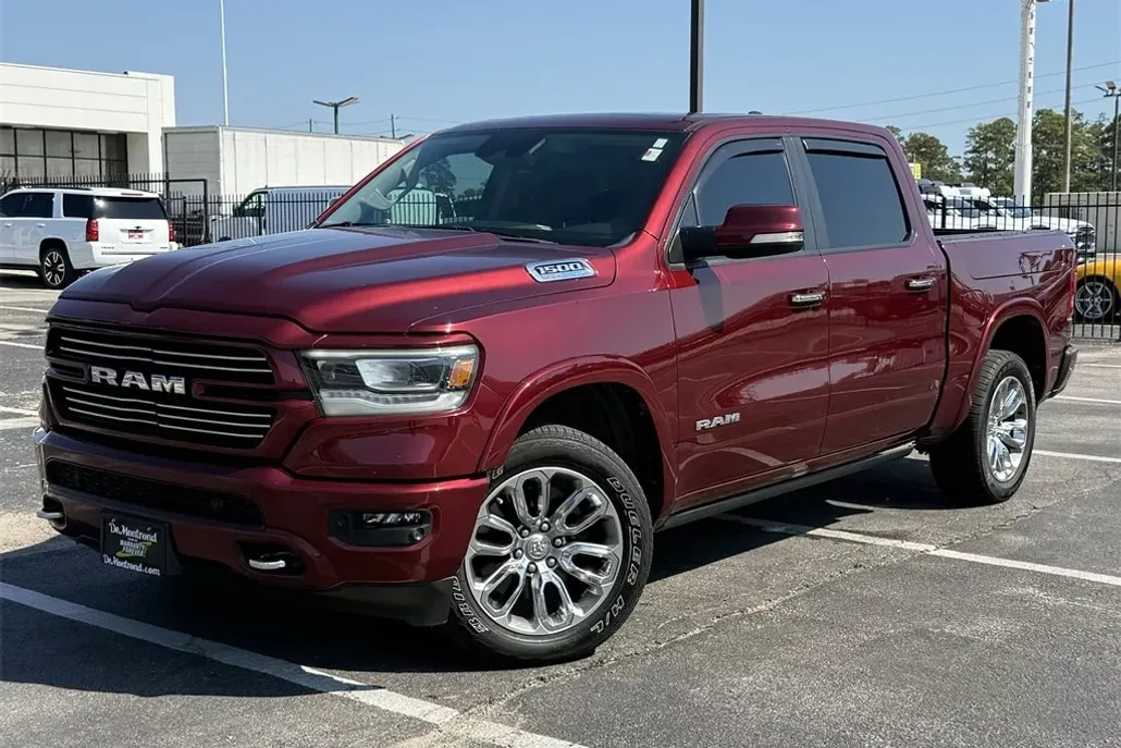 2022 Ram 1500 Laramie photo 1