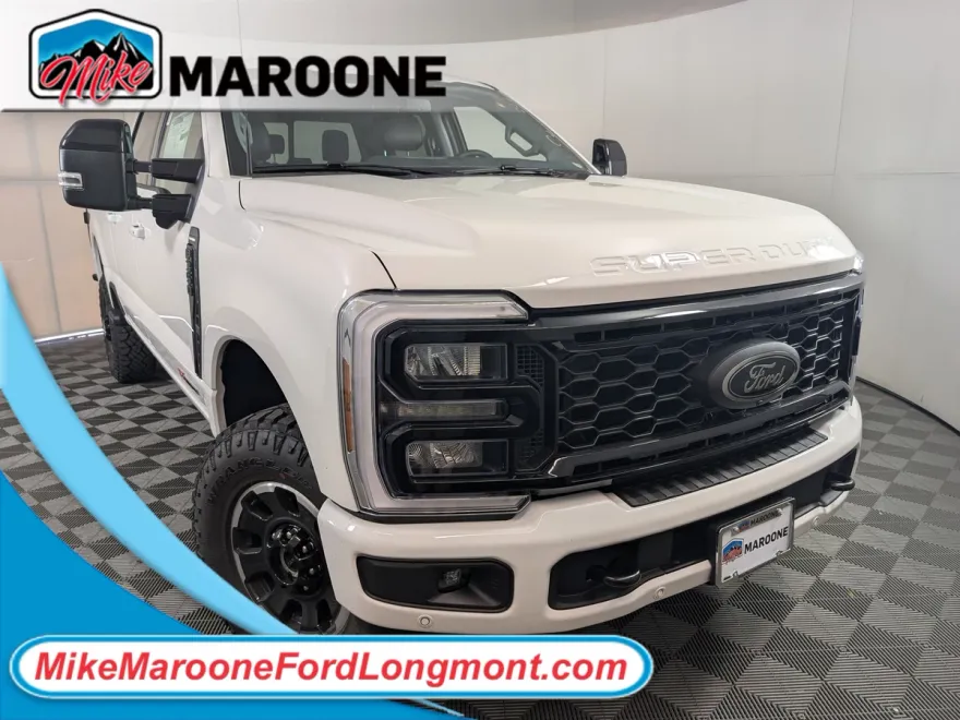 2025 Ford F-350 Lariat photo 1