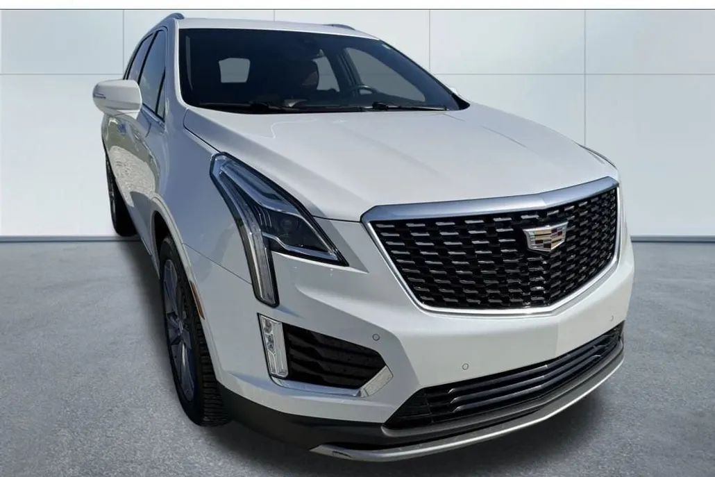 2020 Cadillac XT5 Premium Luxury photo 1