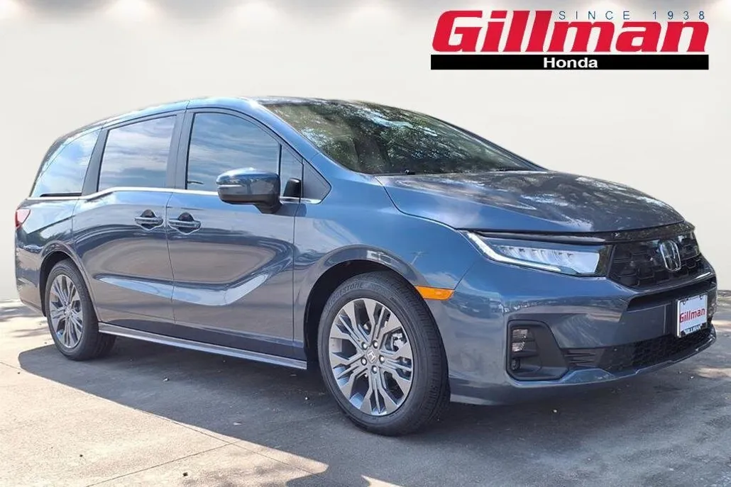 2026 Honda Odyssey Touring photo 1