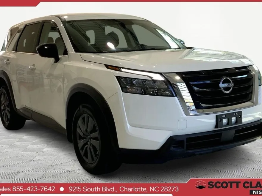2023 Nissan Pathfinder S photo 1