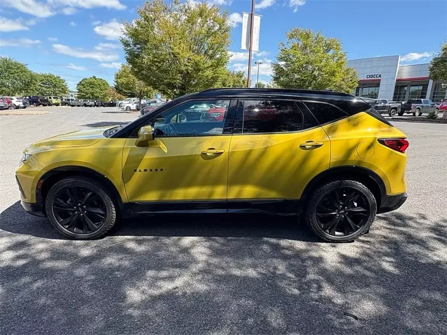 2022 Chevrolet Blazer RS photo 1