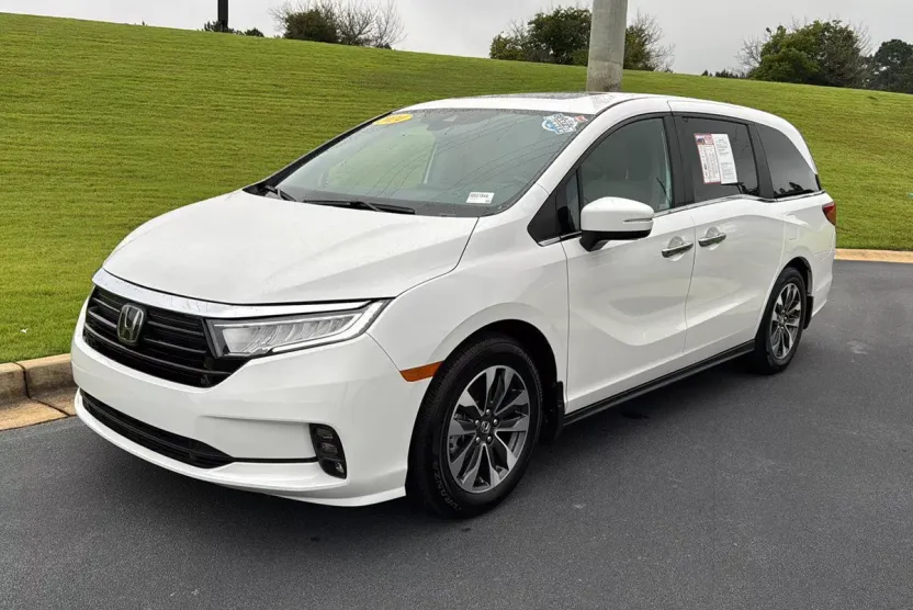 2024 Honda Odyssey EX-L photo 1