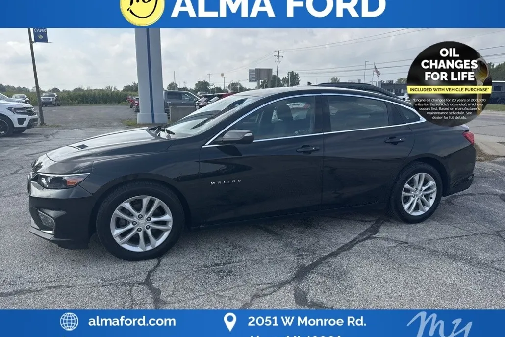 2018 Chevrolet Malibu 1LT photo 1