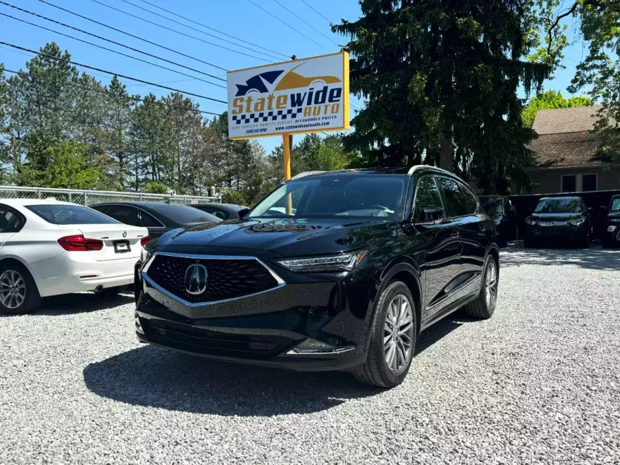 2023 Acura MDX SH-AWD Advance photo 1
