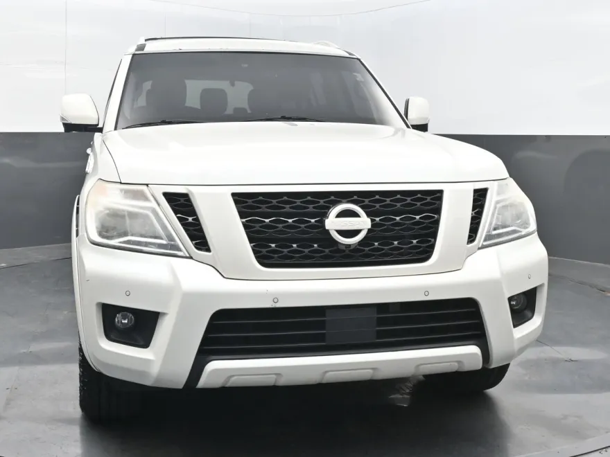 2017 Nissan Armada SL photo 1