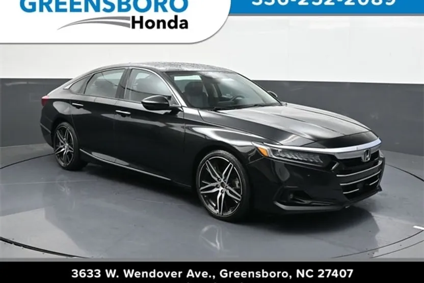 2021 Honda Accord Touring 2.0T photo 1