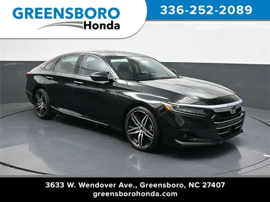 2021 Honda Accord Touring 2.0T photo 1