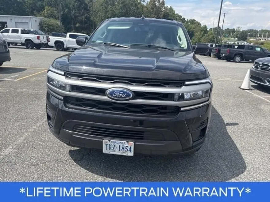2024 Ford Expedition MAX XLT photo 1