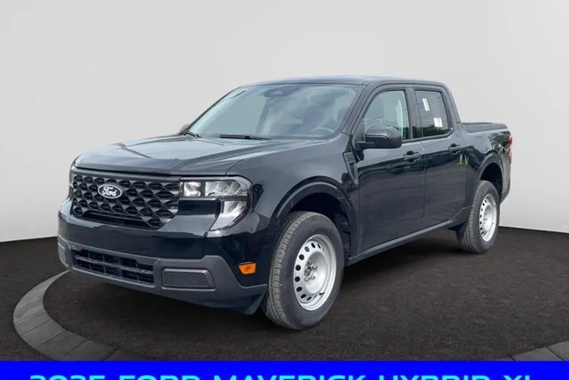 2025 Ford Maverick XL photo 1