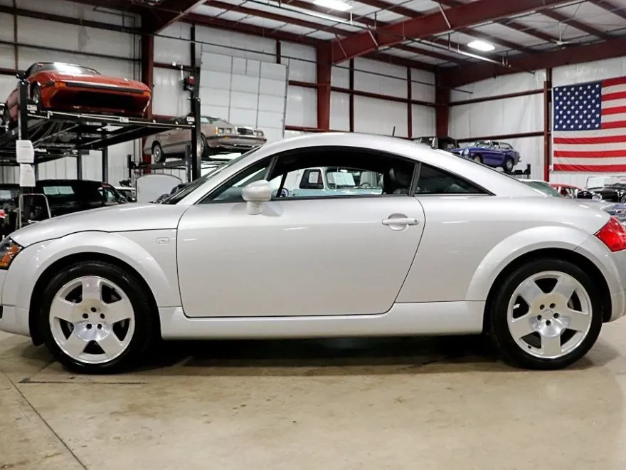 2001 Audi TT Quattro photo 1