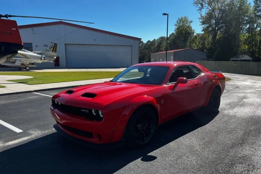 2023 Dodge Challenger SRT8 Hellcat photo 1