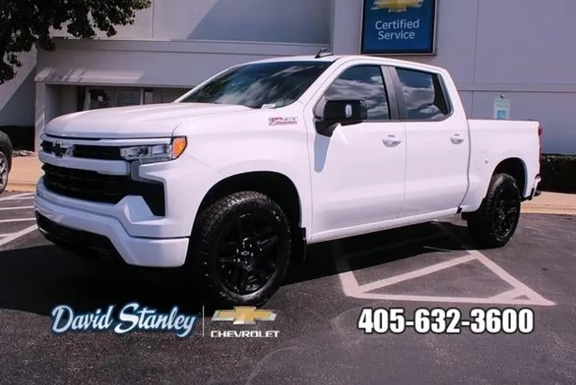 2025 Chevrolet Silverado 1500 RST photo 1