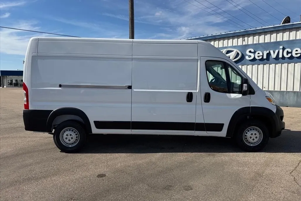 2026 Ram ProMaster 2500 photo 1