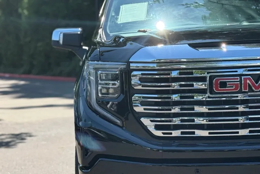 2024 Gmc Sierra 1500 Denali photo 1
