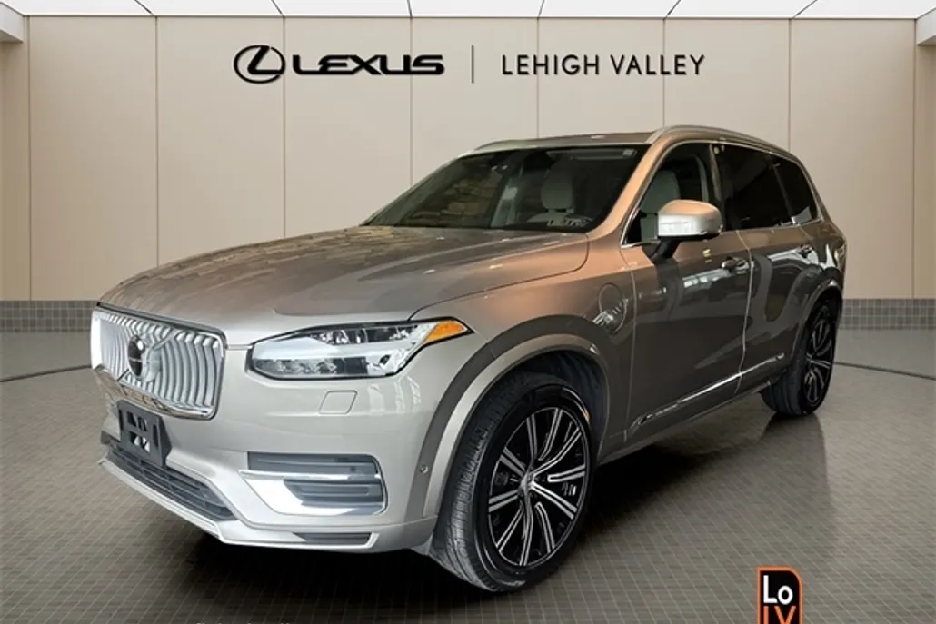 2021 Volvo XC90 Recharge T8 Inscription photo 1