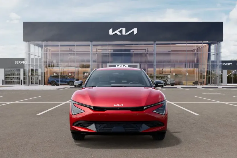 2025 Kia EV6 Light photo 1