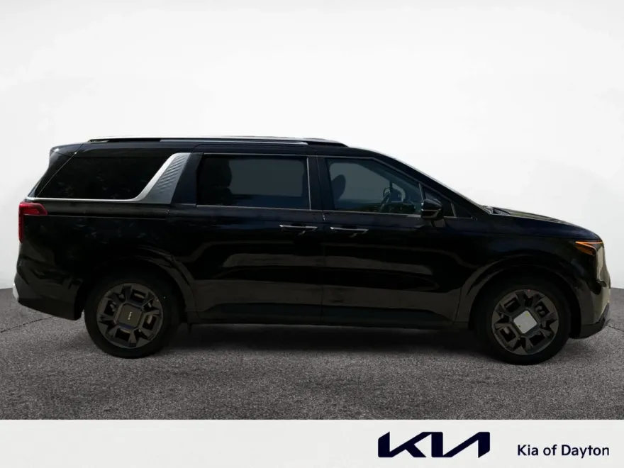 2026 Kia Carnival EX photo 1