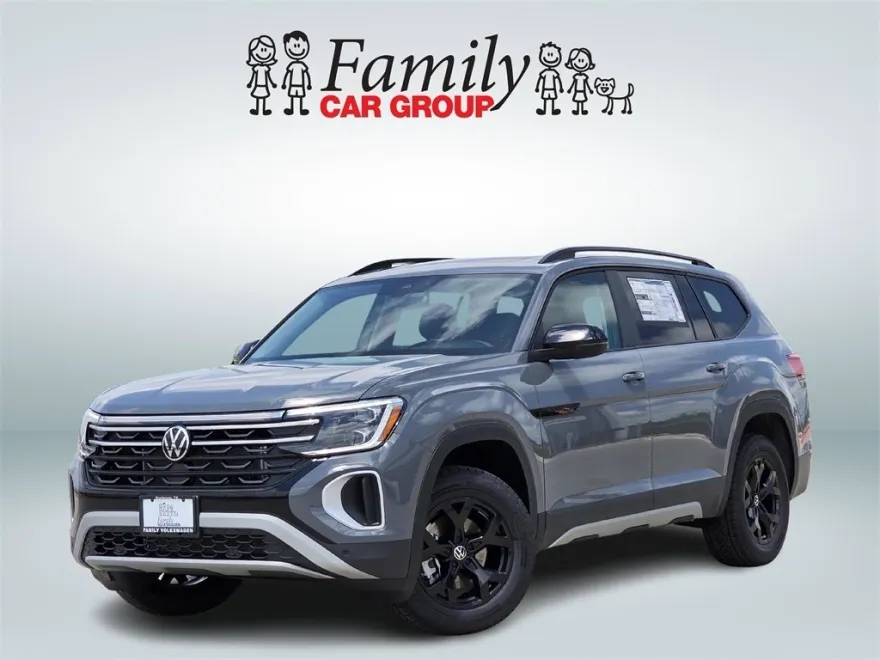 2025 Volkswagen Atlas SE Technology Peak Edition photo 1
