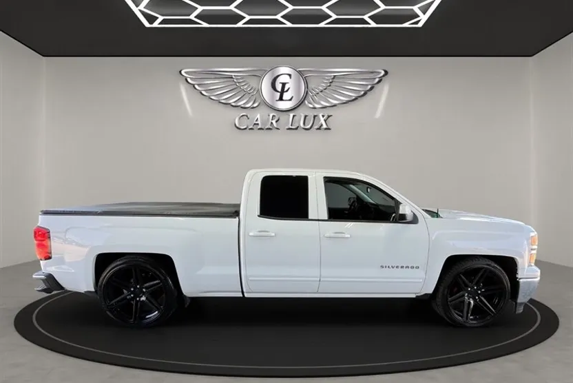 2015 Chevrolet Silverado 1500 LT1 photo 1