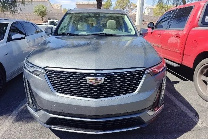 2020 Cadillac XT6 Premium Luxury photo 1
