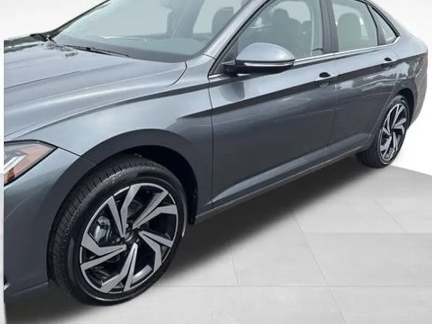 2025 Volkswagen Jetta 1.5T SEL photo 1