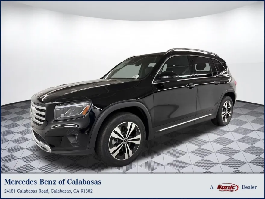 2026 Mercedes Benz GLB 250 photo 1