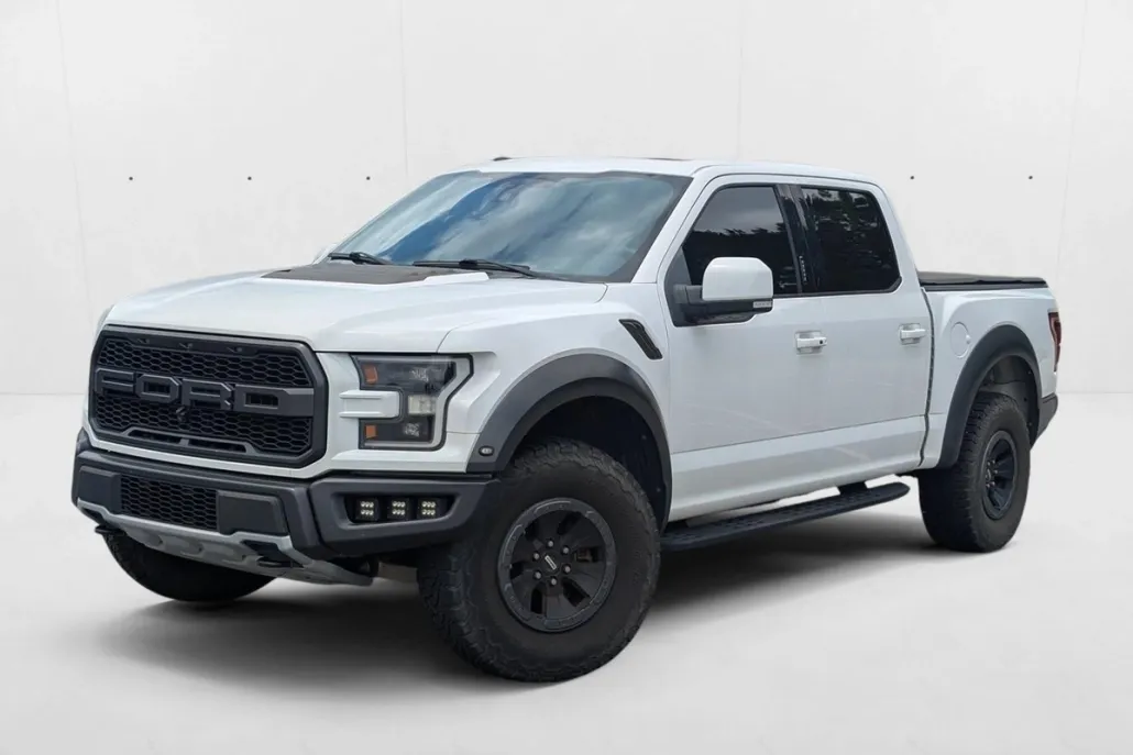 2017 Ford F-150 Raptor photo 1