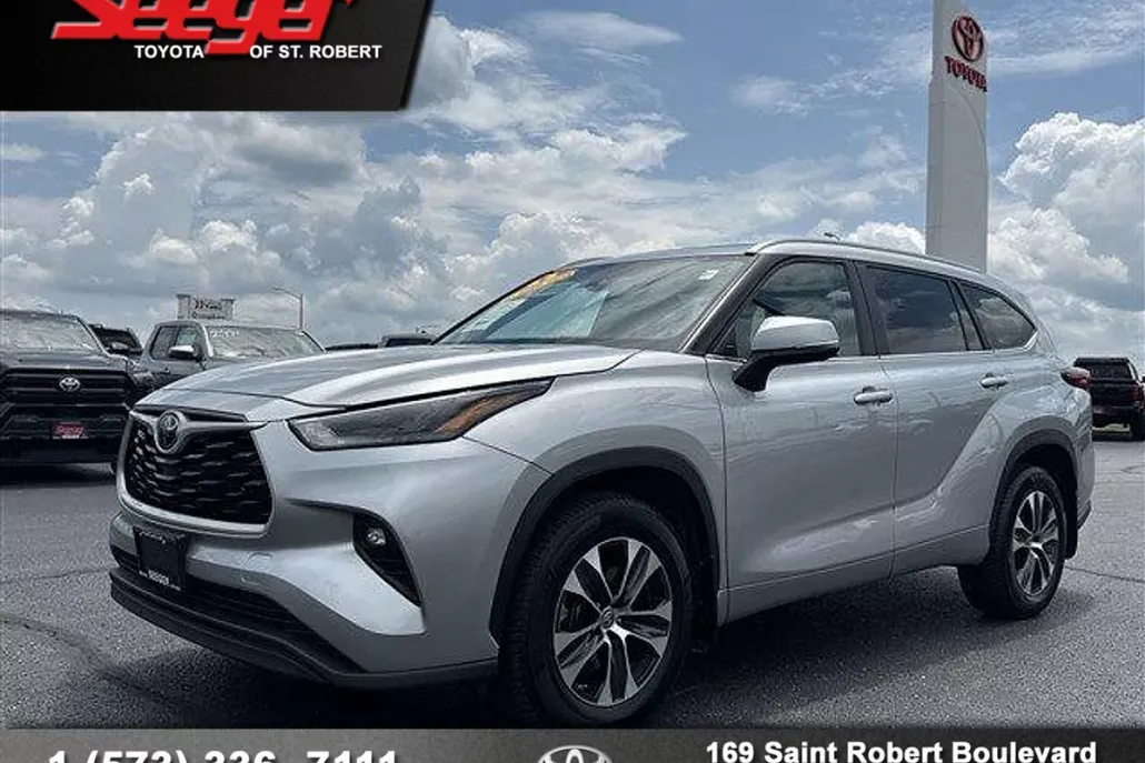 2023 Toyota Highlander XLE photo 1